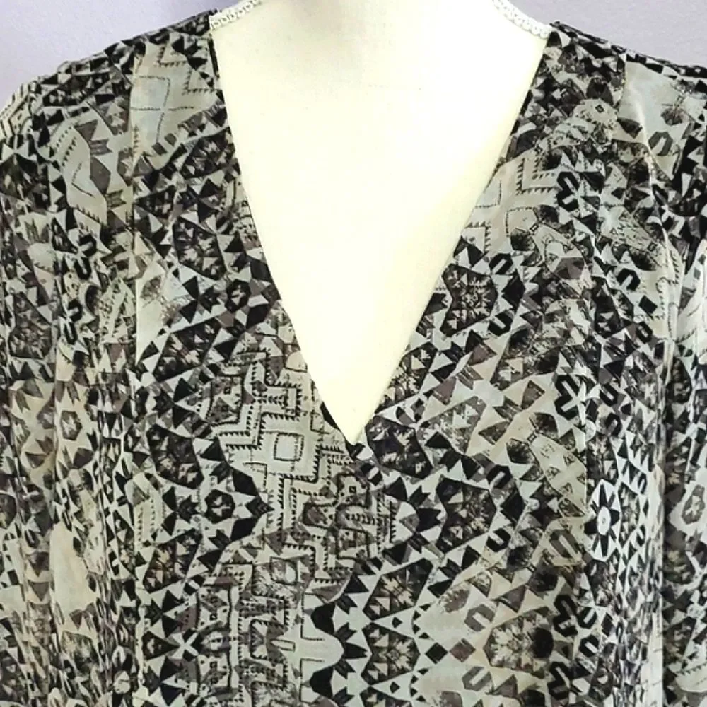 BCBGeneration Black Boho Long Sleeve Back Opening & Bow Shift Mini Dress S